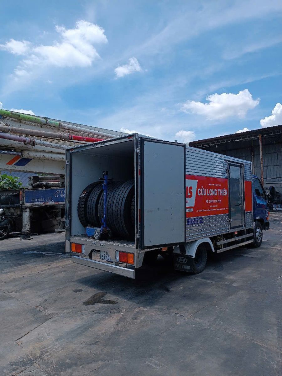 Top Dịch Vụ Vá Vỏ Lưu Động Uy Tín Nhất Tại Bình Dương – Hỗ Trợ Mọi Loại Xe